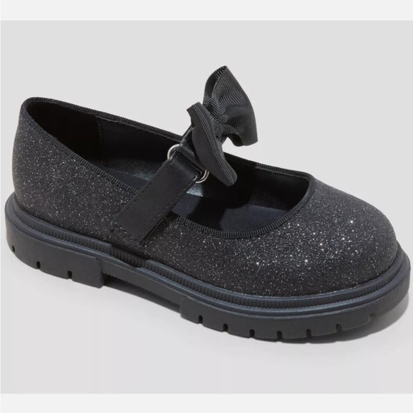 Cat & Jack Other - Cat & Jack Sparkly Black Dress Shoes